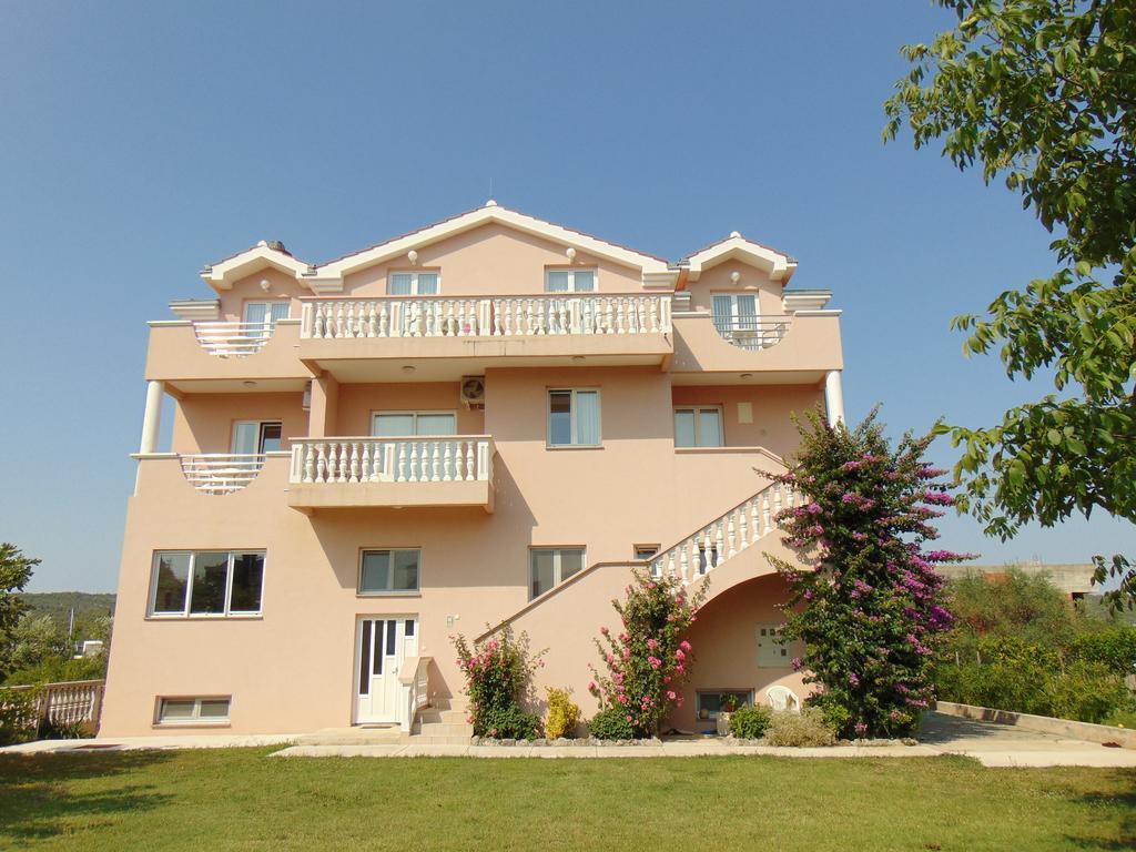 Bed and Breakfast Pansion Kardum Bibinje Exteriér fotografie
