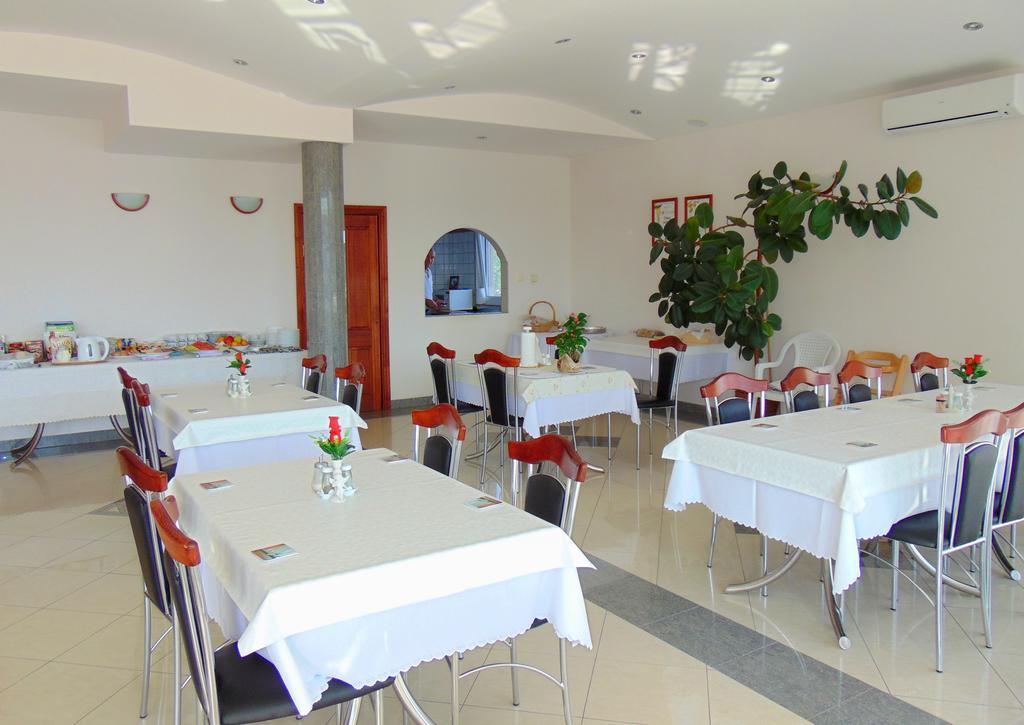 Bed and Breakfast Pansion Kardum Bibinje Exteriér fotografie